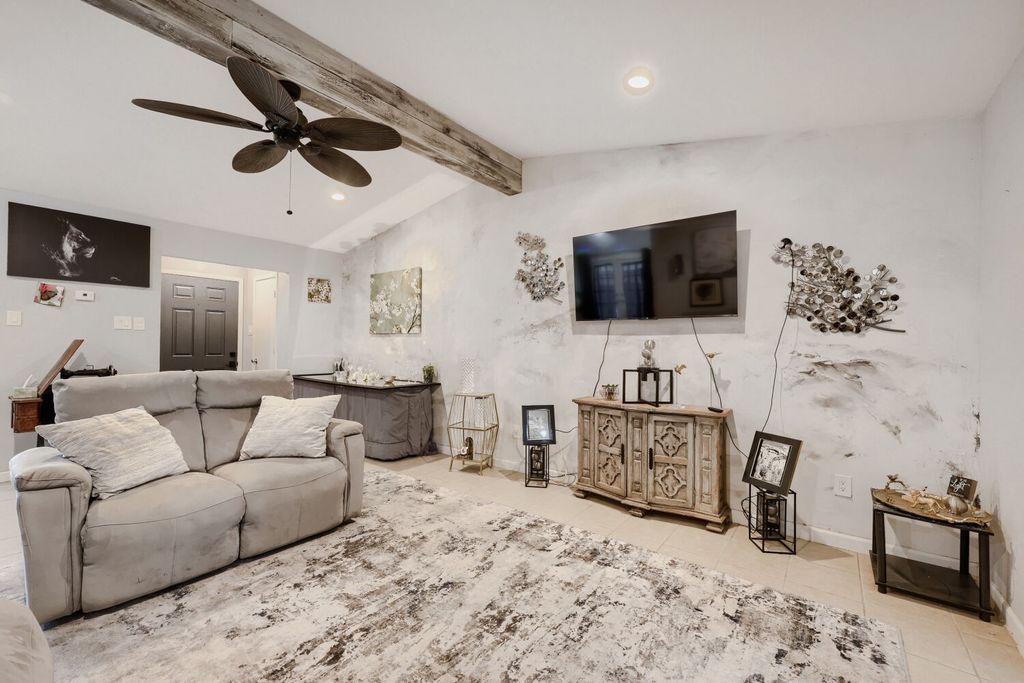 1443 Brook Meadow Circle, Lancaster, TX 75134