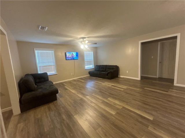 1919 Stonewall Street, Brunswick, GA 31520