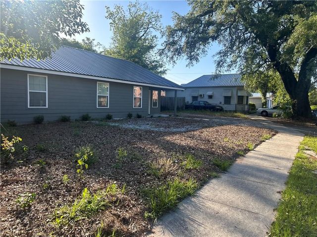 1919 Stonewall Street, Brunswick, GA 31520