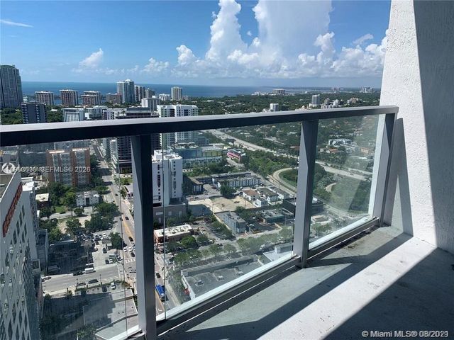 185 SW 7th St 3706, Miami, FL 33130