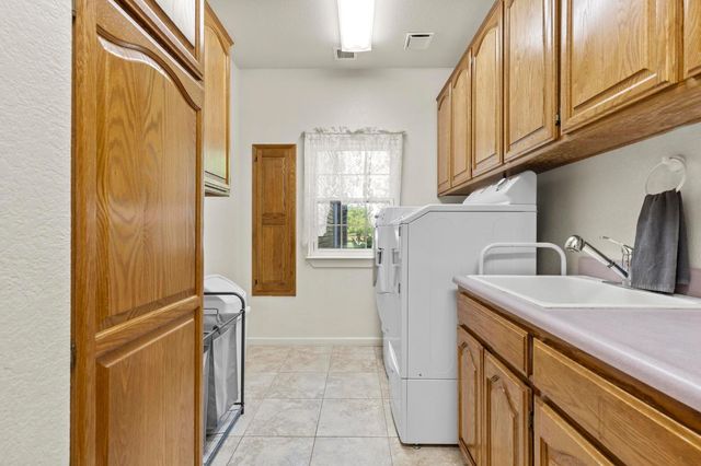 10963 Metteer Rd, Live Oak, CA 95953