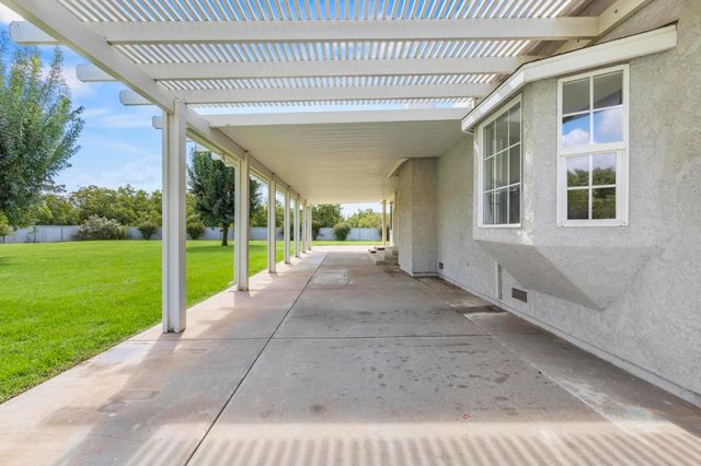 10963 Metteer Rd, Live Oak, CA 95953