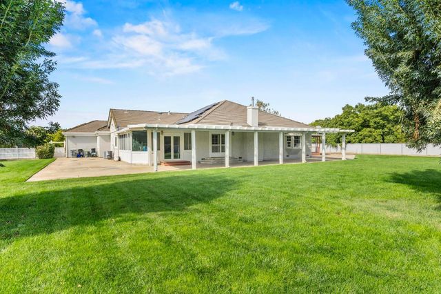 10963 Metteer Rd, Live Oak, CA 95953