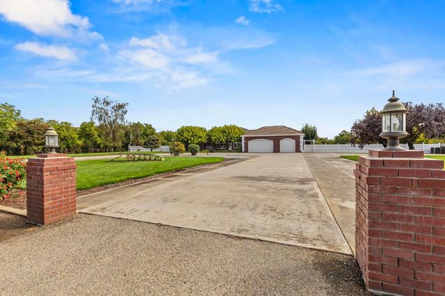 10963 Metteer Rd, Live Oak, CA 95953