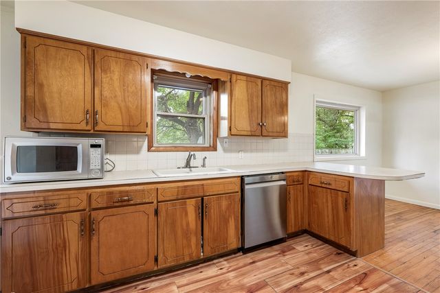 988 Bowen Street, Pea Ridge, AR 72751