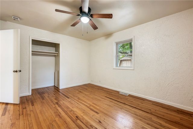 988 Bowen Street, Pea Ridge, AR 72751