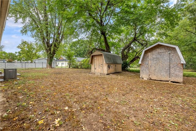 988 Bowen Street, Pea Ridge, AR 72751