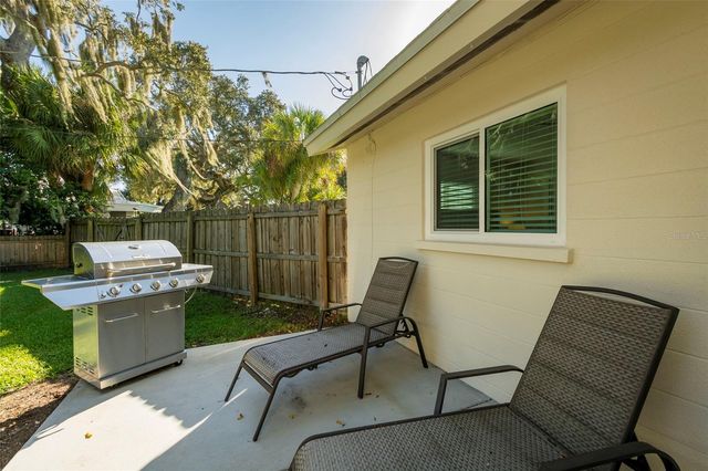 3005 CHASE CIRCLE, Sarasota, FL 34231