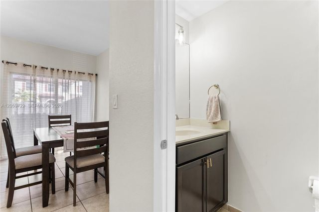 3209 SE 4th Ct 3209, Homestead, FL 33033