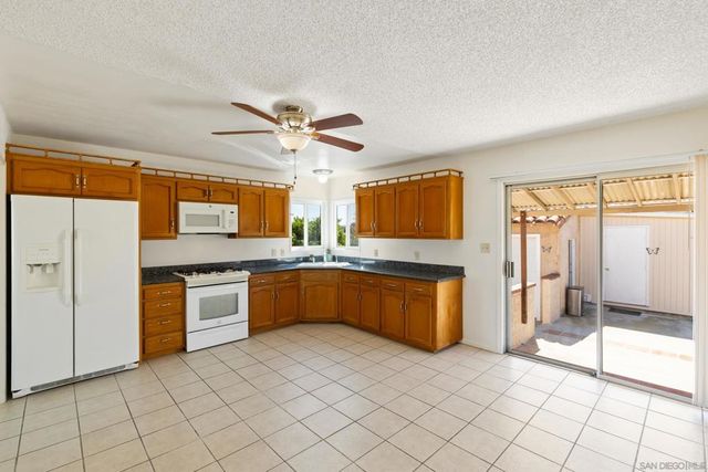 3219 Hugo, San Diego, CA 92106