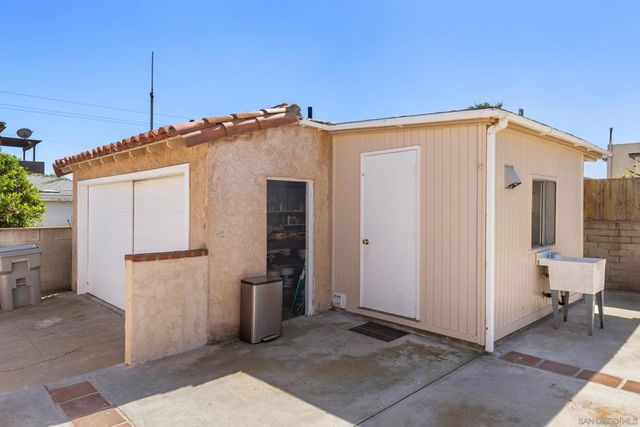 3219 Hugo, San Diego, CA 92106