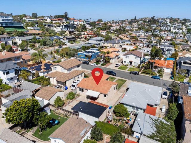 3219 Hugo, San Diego, CA 92106