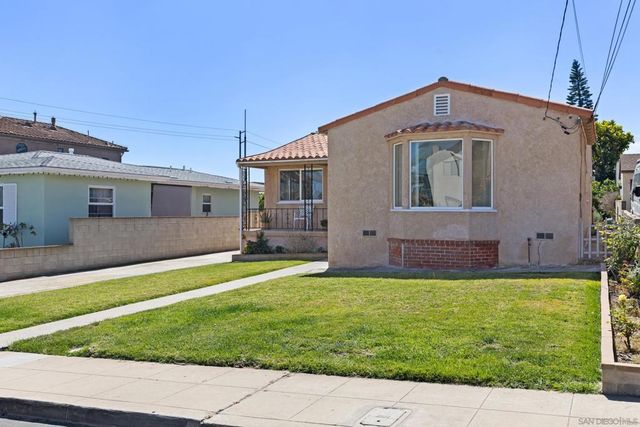 3219 Hugo, San Diego, CA 92106