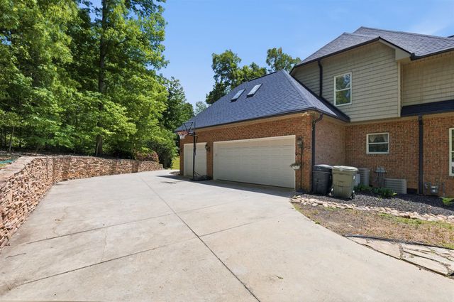 413 Glocher Ct Court, Moore, SC 29369