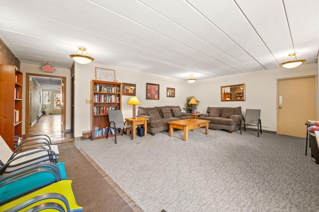 4030 15th Avenue S 12C, Minneapolis, MN 55407