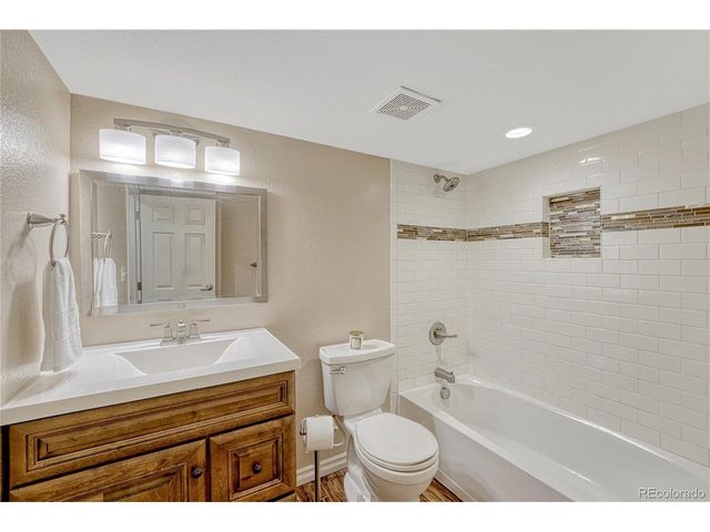 10056 Carnelian Pl, Parker, CO 80134