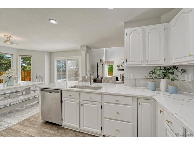 10056 Carnelian Pl, Parker, CO 80134