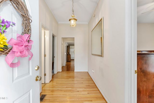 100 E E Street, Erwin, NC 28339