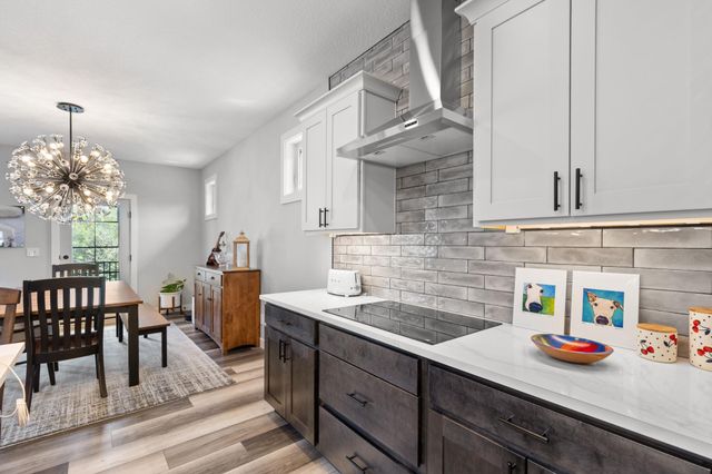 3937 Noah Court NW, Prior Lake, MN 55372