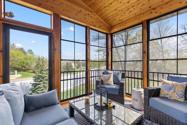 3937 Noah Court NW, Prior Lake, MN 55372