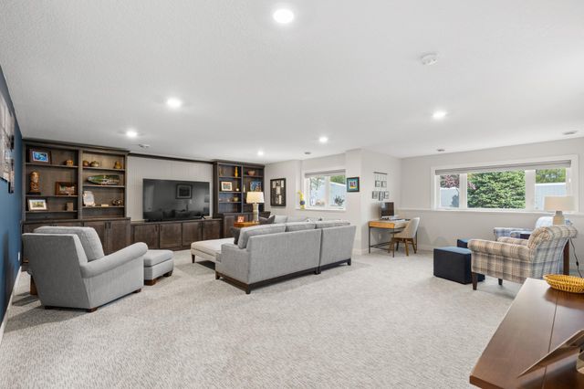 3937 Noah Court NW, Prior Lake, MN 55372