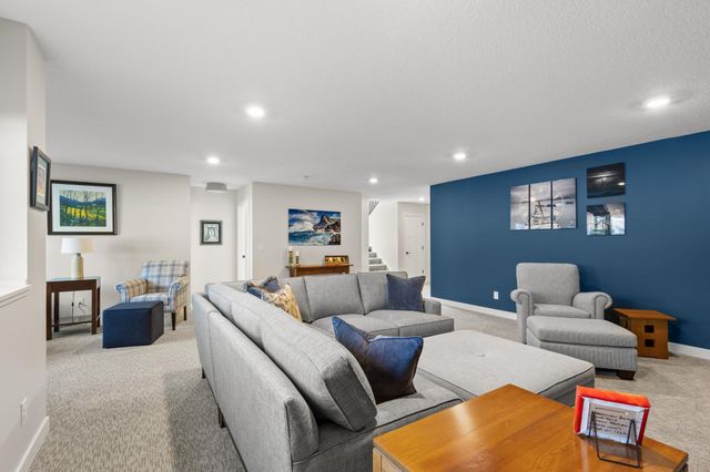 3937 Noah Court NW, Prior Lake, MN 55372