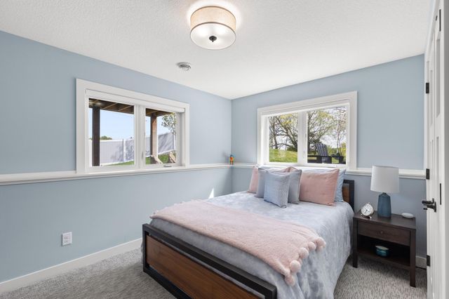 3937 Noah Court NW, Prior Lake, MN 55372