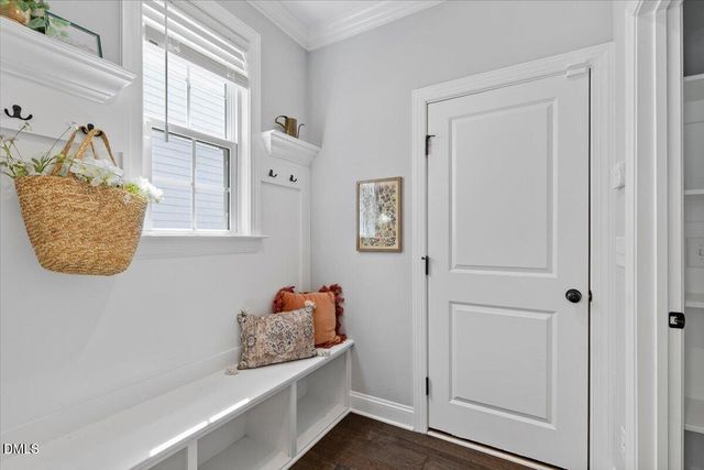 332 White Iris Lp, Cary, NC 27519