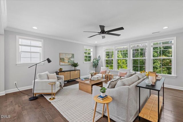 332 White Iris Lp, Cary, NC 27519