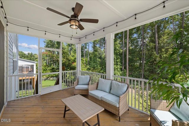 332 White Iris Lp, Cary, NC 27519