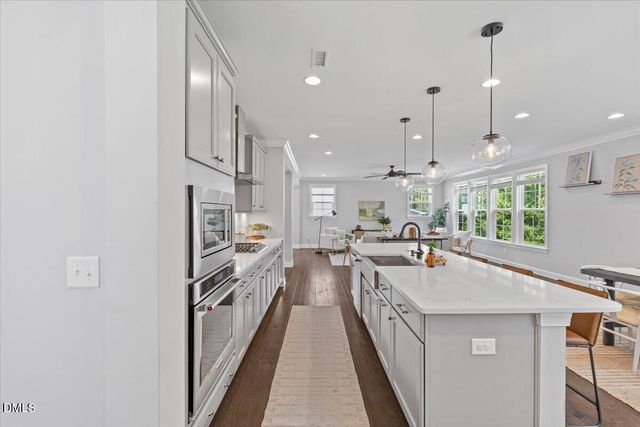 332 White Iris Lp, Cary, NC 27519