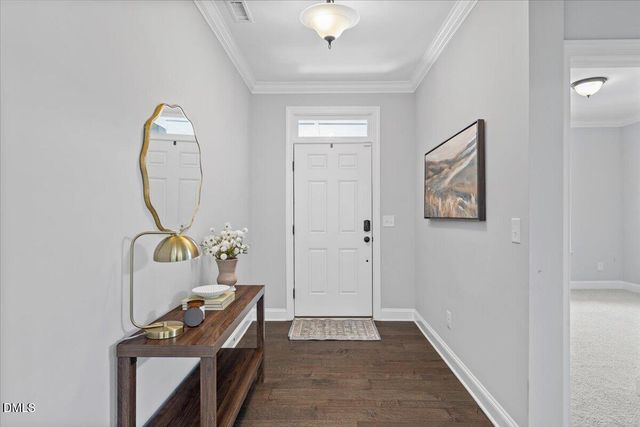 332 White Iris Lp, Cary, NC 27519