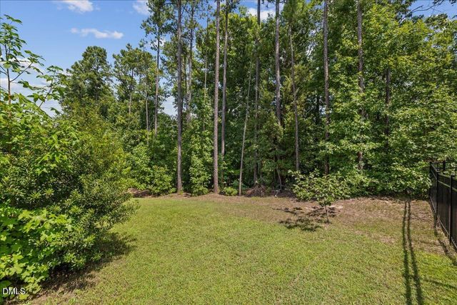 332 White Iris Lp, Cary, NC 27519