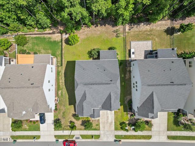 332 White Iris Lp, Cary, NC 27519