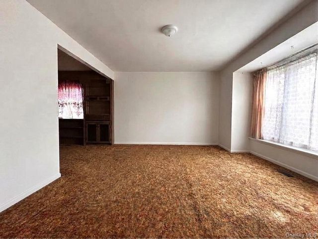 20030 39th Avenue, Bayside, NY 11361