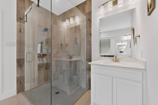 1814 Briarwood W, Midlothian, TX 76065