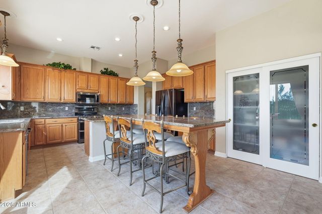 8278 S Rocky Peak Court, Gold Canyon, AZ 85118