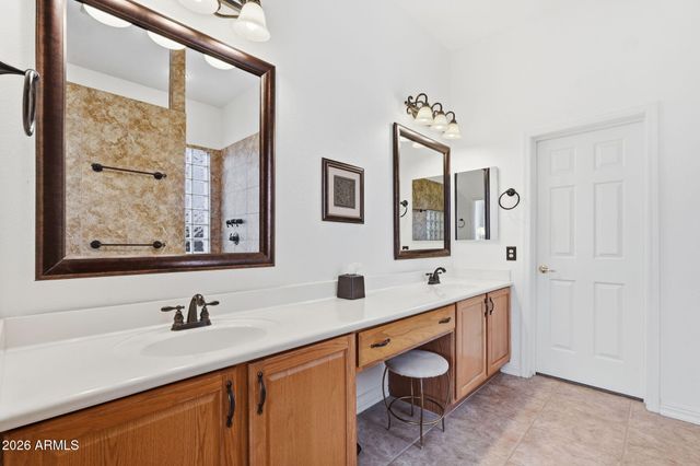 8278 S Rocky Peak Court, Gold Canyon, AZ 85118