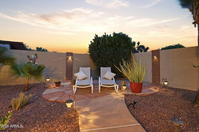 8278 S Rocky Peak Court, Gold Canyon, AZ 85118