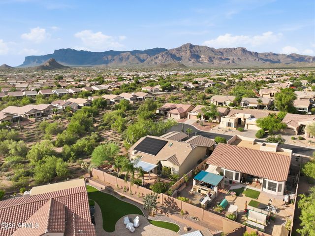 8278 S Rocky Peak Court, Gold Canyon, AZ 85118