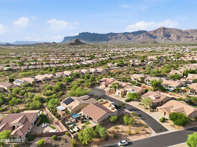 8278 S Rocky Peak Court, Gold Canyon, AZ 85118