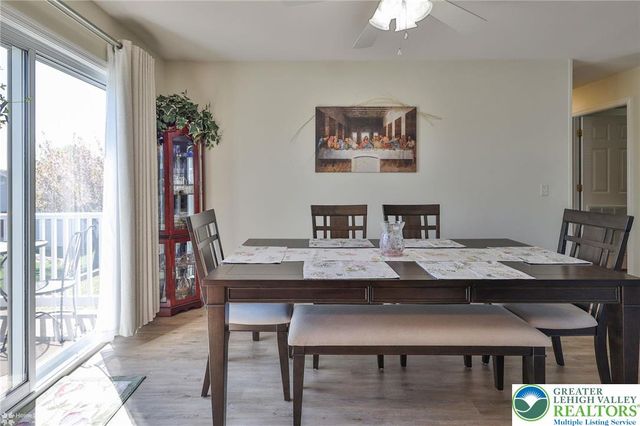 678 kykuit Place, Forks Twp, PA 18040