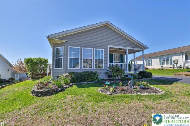 678 kykuit Place, Forks Twp, PA 18040