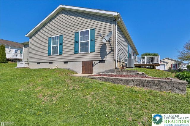 678 kykuit Place, Forks Twp, PA 18040