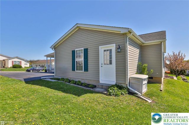 678 kykuit Place, Forks Twp, PA 18040
