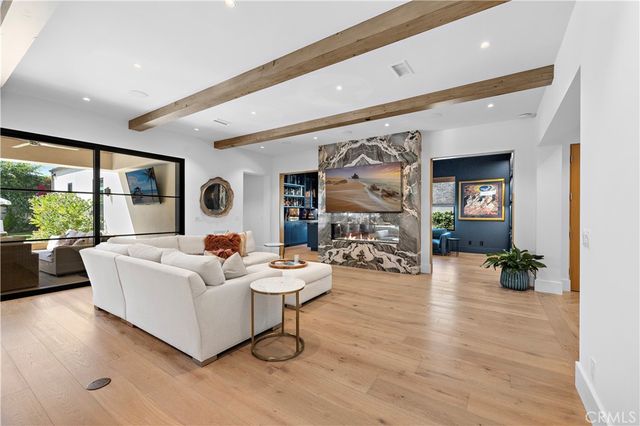 20321 Orchid, Newport Beach, CA 92660