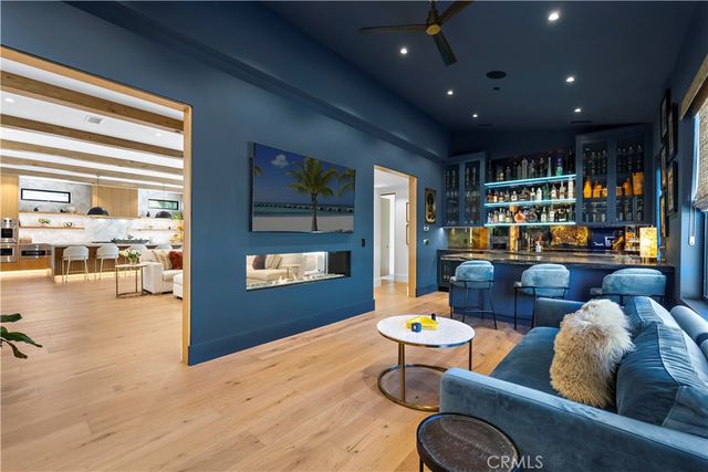 20321 Orchid, Newport Beach, CA 92660