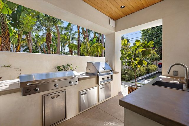 20321 Orchid, Newport Beach, CA 92660