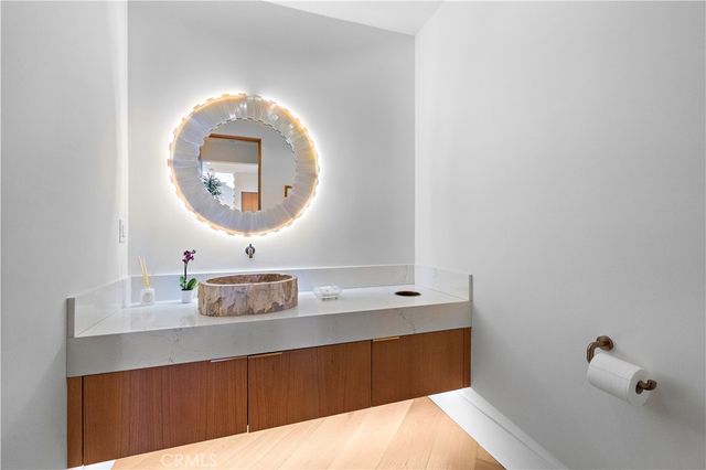 20321 Orchid, Newport Beach, CA 92660