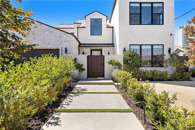 20321 Orchid, Newport Beach, CA 92660